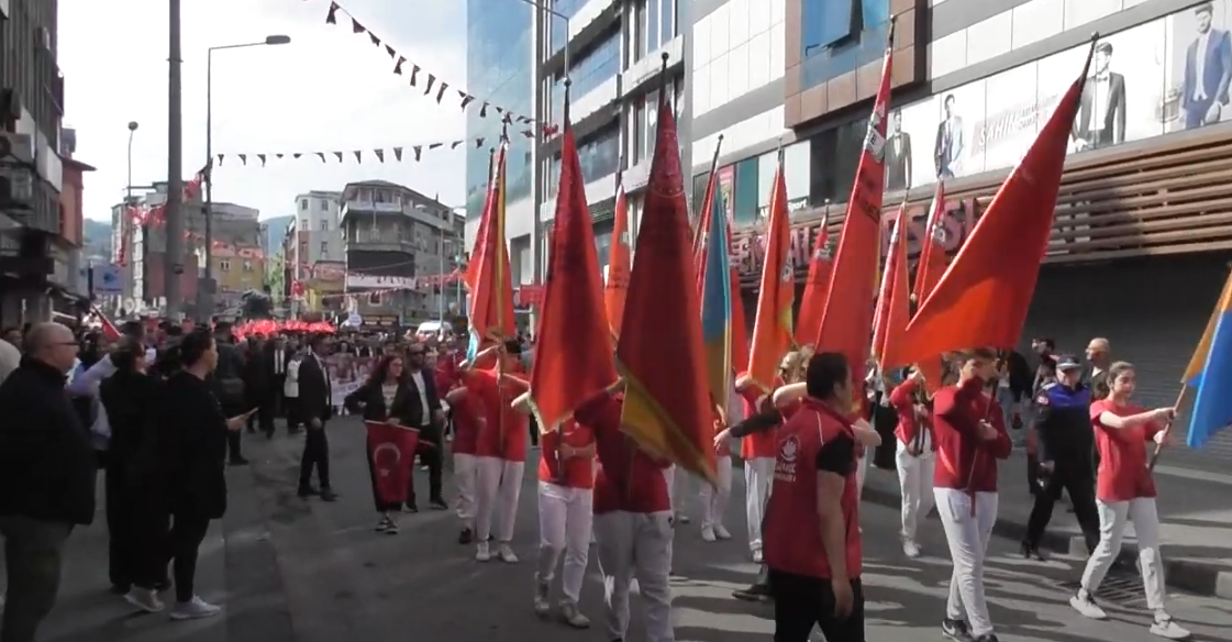 KORTEJ YÜRÜYÜŞÜ DÜZENLENDİ