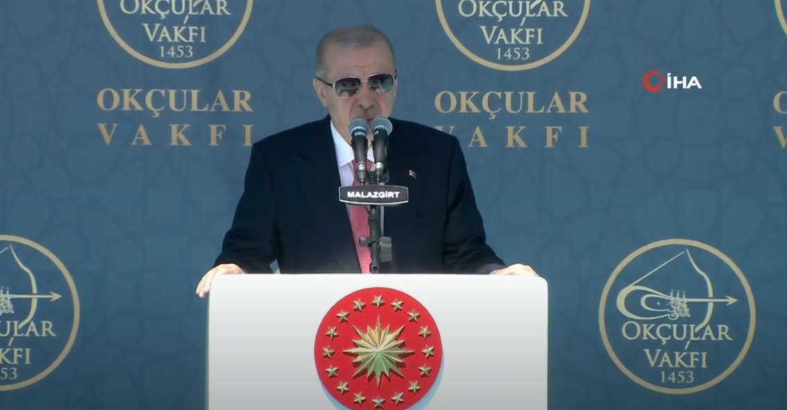 ERDOĞAN MALAZGİRT, TÜRKLERLE BİRLİKTE TÜM MÜSLÜMANLARIN ZAFERİDİR