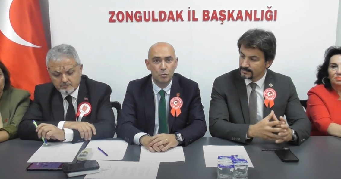 CHP, AK PARTİ POLİTİKALARINI AĞIR ŞEKİLDE ELEŞTİRDİ