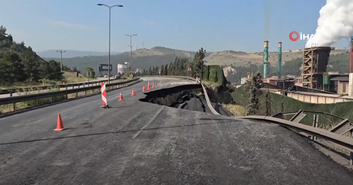 KARABÜK ESKİPAZAR KARAYOLU ÜZERİNDE ÇÖKMELER MEYDANA GELDİ