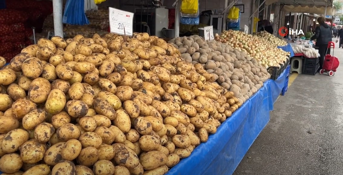 BOLU PATATESİ TEZGAHA İNDİ FİYATLAR DEĞİŞİM GÖSTERDİ