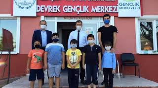 YÜKSEL, DEVREK'TE GENÇLERLE BİR ARAYA GELDİ