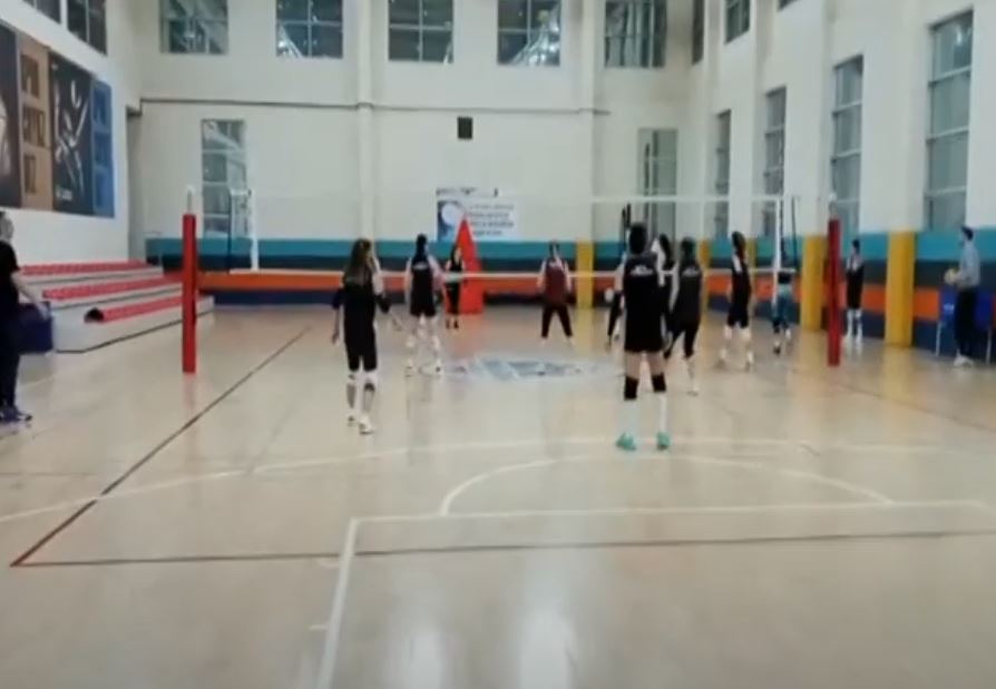 MFA VOLEYBOL TAKIMI GÖLCÜK'Ü AĞIRLAYACAK