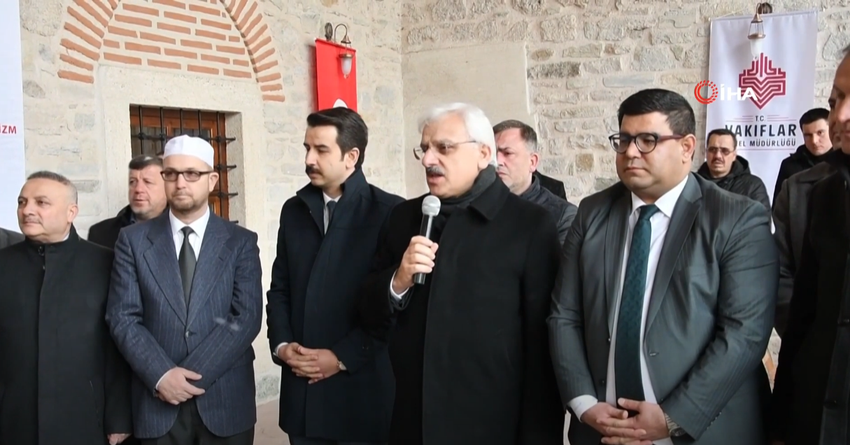 KANUNİ SULTAN SÜLEYMAN CAMİ'DE 7 YIL SONRA CUMA NAMAZI KILINDI