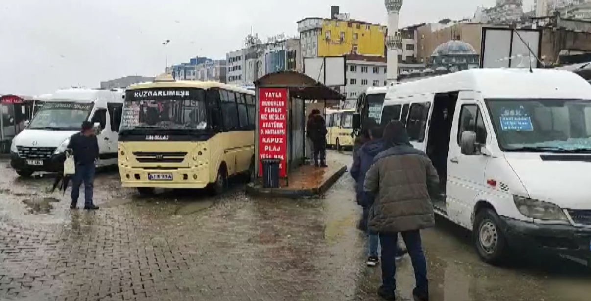 ZONGULDAK'TA DOLMUŞÇU ESNAFI KONTAK KAPATACAK