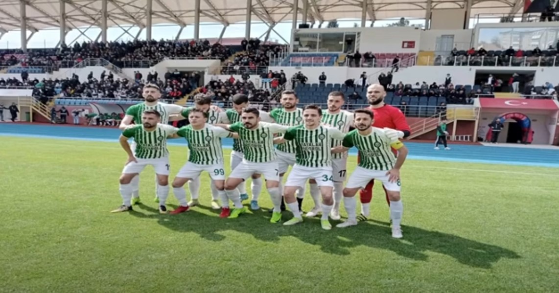 KOZLU BELEDİYESPOR'DA YAPRAK DÖKÜMÜ DEVAM EDİYOR