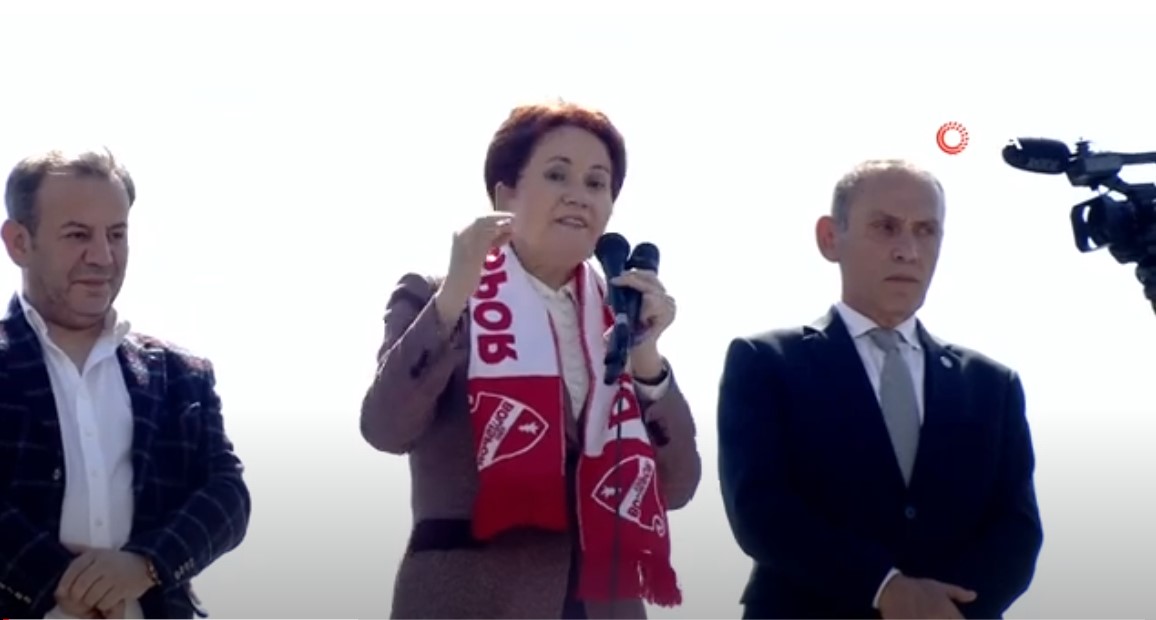 AKŞENER BOLU'DA BAŞBAKANLIK İÇİN OY İSTEDİ