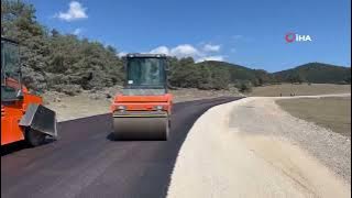 ÖZEL İDARE, ÜRETTİĞİ ASFALTLA YOL YAPMAYA BAŞLADI