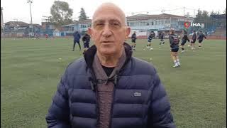 KADIN FUTBOLCULAR SAHAYA ÇIKIP İSRAİL VE İNSANLIĞA ÇAĞRI YAPTILAR