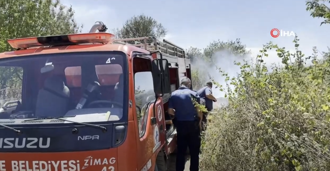 İTFAİYENİN ZAMANINDA MÜDAHALESİ ANIZ YANGININI ÖNLEDİ