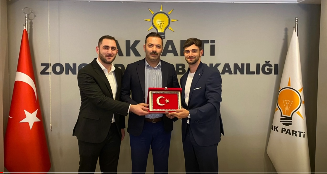 AK PARTİ GENÇLİK KOLLARI BAŞKANLIĞINA FEYYAZ ÖZ ATANDI