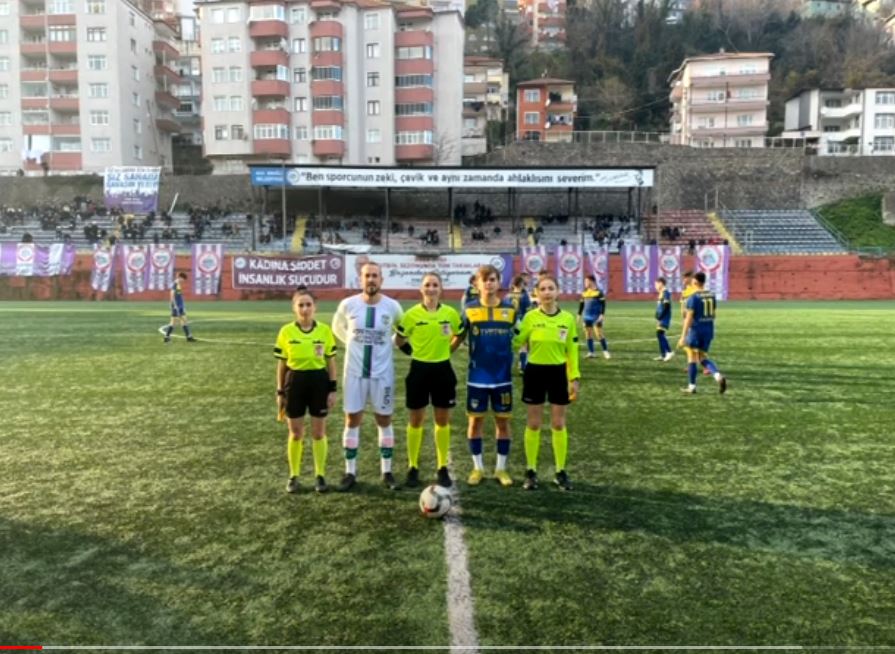 ÇAYCUMASPOR ÇİĞDEMLİSPOR MAÇI TATİL EDİLDİ